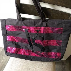NWOT Victoria Secret Duffle Bag